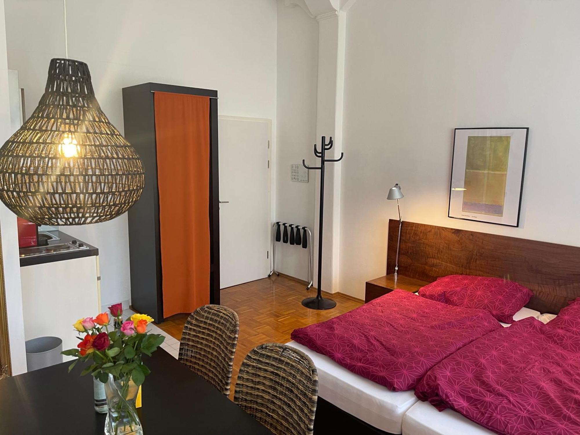 Whliving - Apartments & Studios In Konstanz Eksteriør bilde