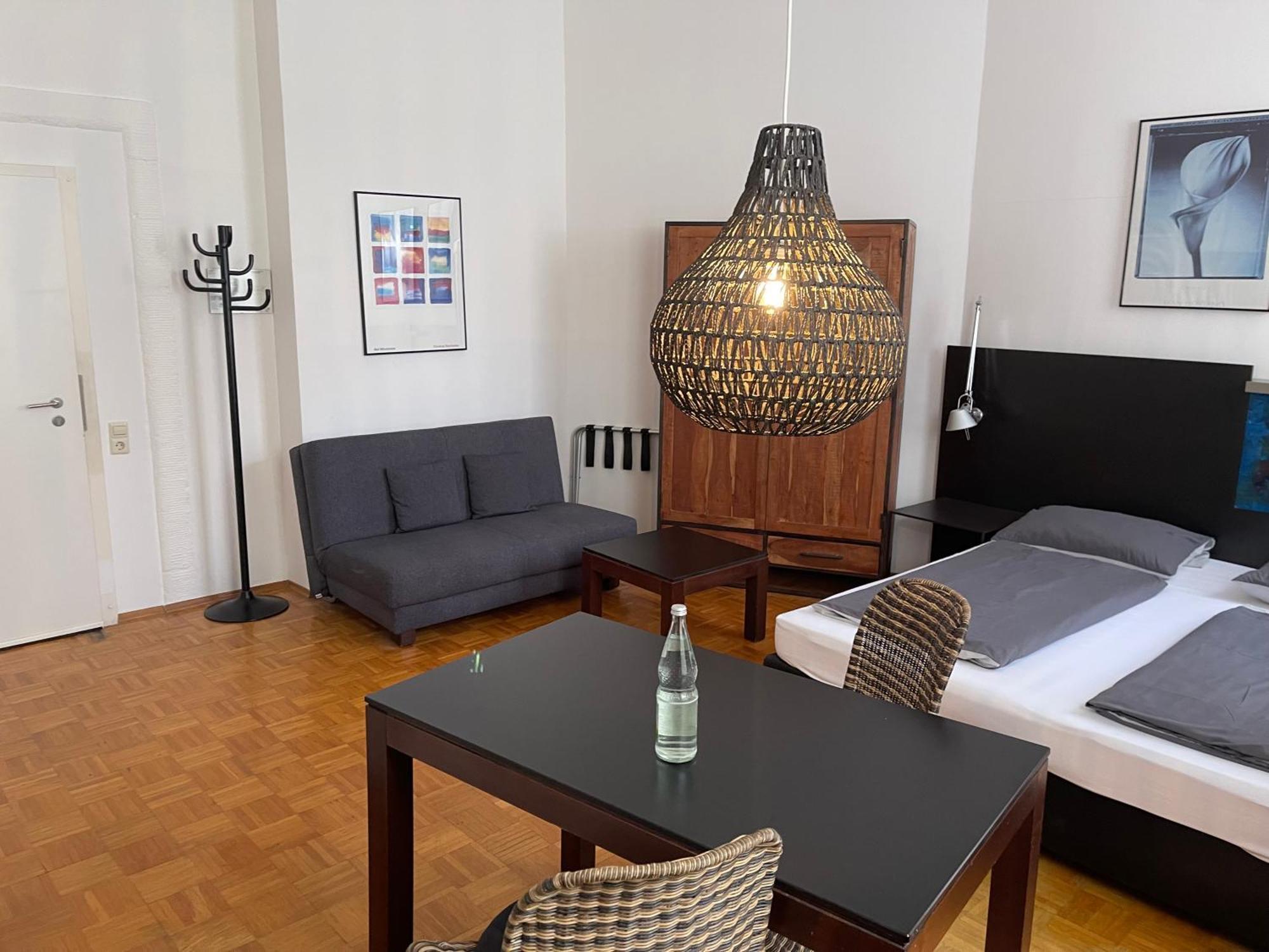 Whliving - Apartments & Studios In Konstanz Eksteriør bilde